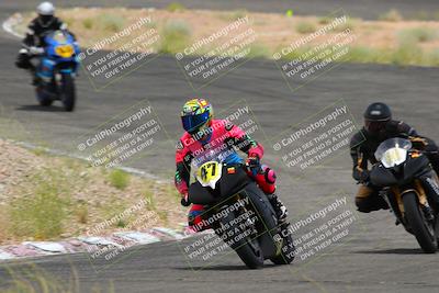 media/Jun-04-2022-WERA (Sat) [[b852bbbd55]]/Race 4 C Superbike Expert Novice/